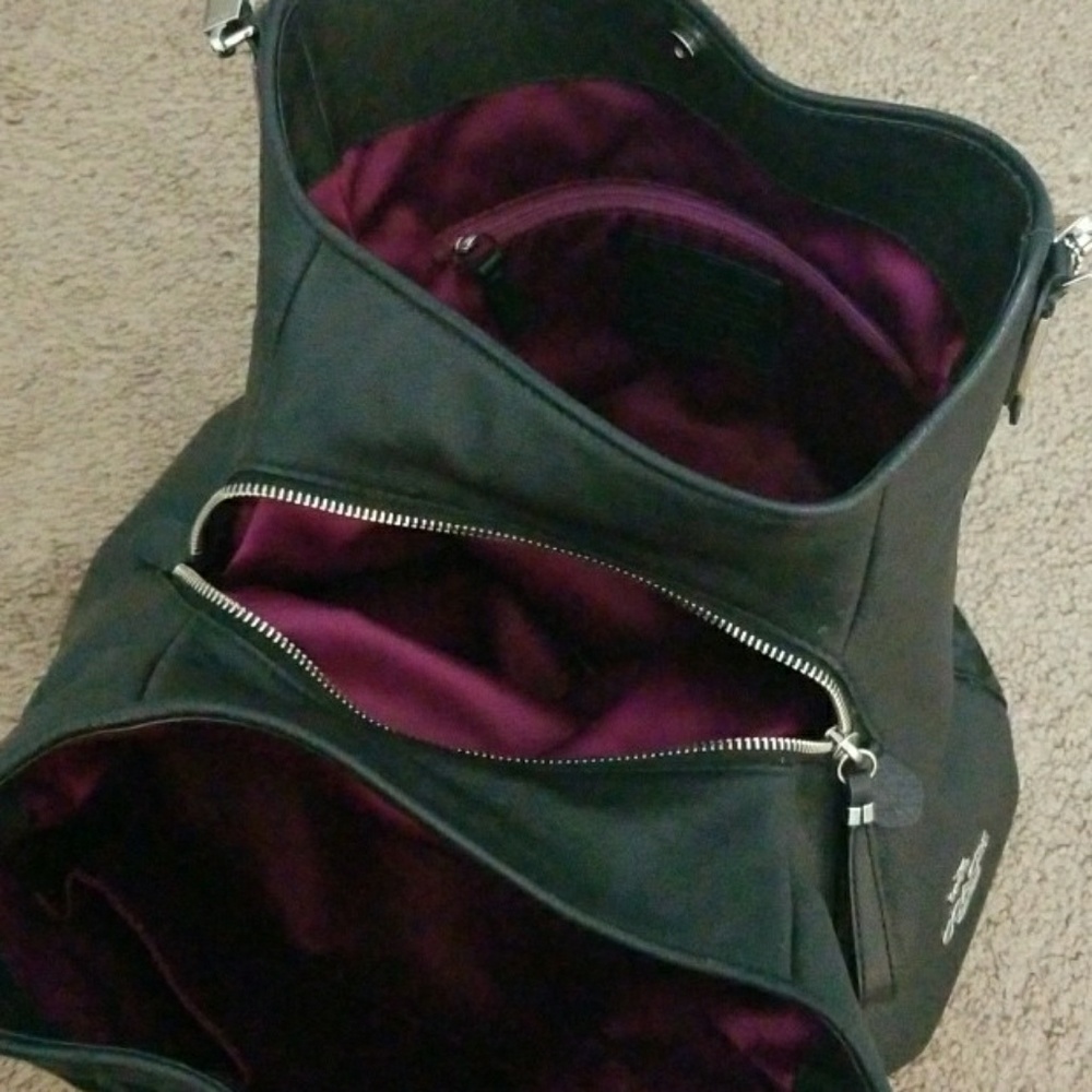 Authentic Coach - Picture 2 of 4